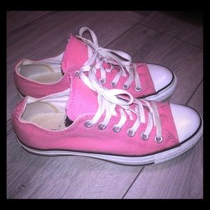 Women’s Pink Converse